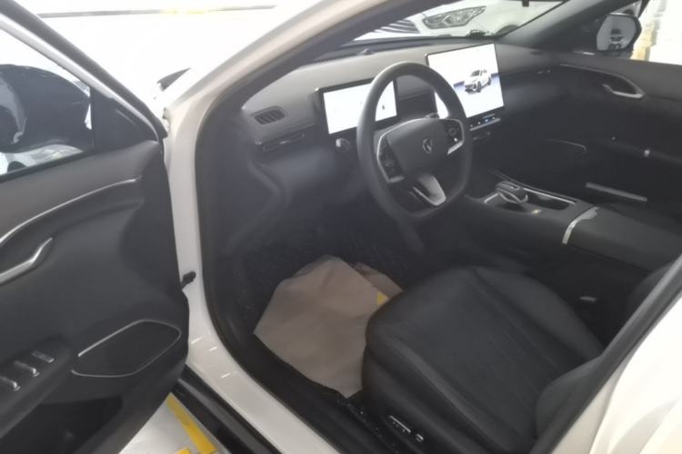 Used CHANGAN Eado 2026 Model, Fourth Generation, 1.5T 500Bar Smart Enjoyment Edition Driver Seat