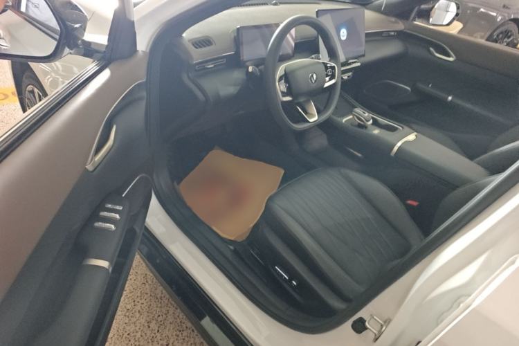 Used CHANGAN Eado 2026 Model, Fourth Generation, 1.5T 500Bar Smart Enjoyment Edition Driver Seat