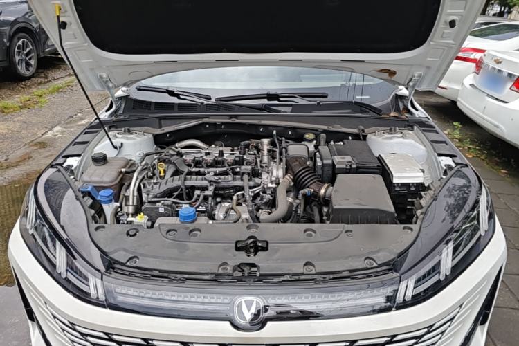 Used CHANGAN Eado 2026 Model, Fourth Generation, 1.5T 500Bar Smart Enjoyment Edition Engine Bay