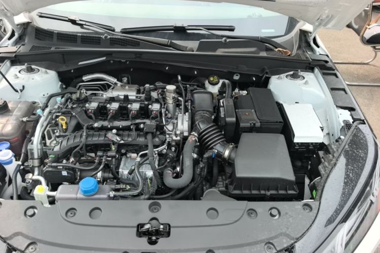 Used CHANGAN Eado 2026 Model, Fourth Generation, 1.5T 500Bar Dynamic Enjoyment Edition Engine Bay