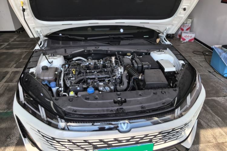 Used CHANGAN Eado 2026 Model, Fourth Generation, 1.5T 500Bar Smart Enjoyment Edition Engine Bay