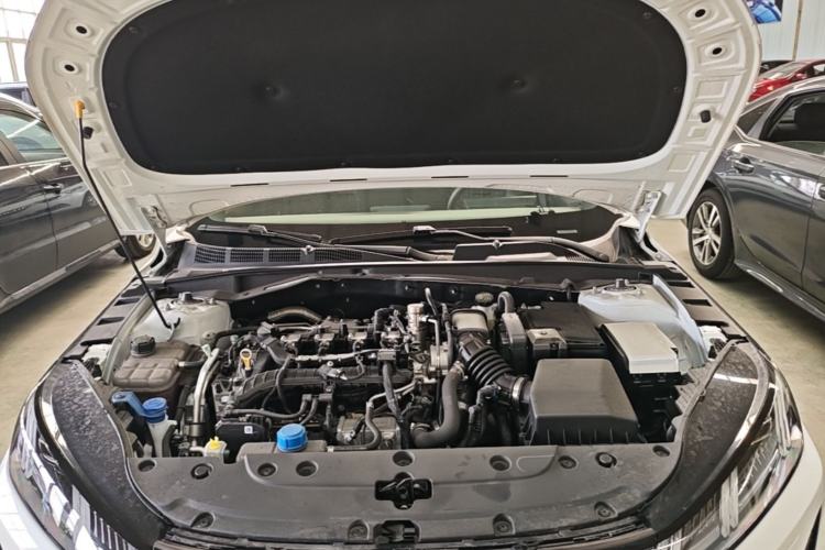 Used CHANGAN Eado 2026 Model, Fourth Generation, 1.5T 500Bar Smart Enjoyment Edition Engine Bay