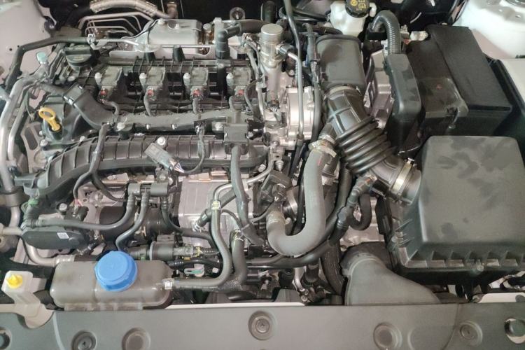 Used CHANGAN Eado 2026 Model, Fourth Generation, 1.5T 500Bar Enjoyment Edition Engine Bay