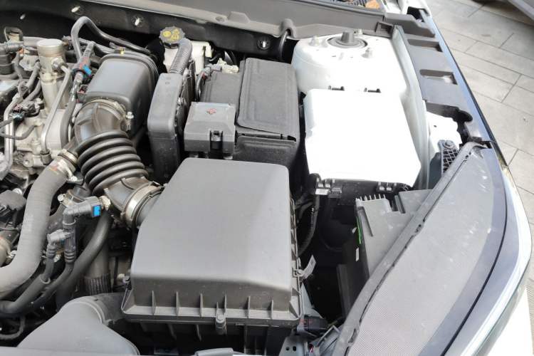 Used CHANGAN Eado 2026 Model, 1.5T Classic Edition Engine Bay Left