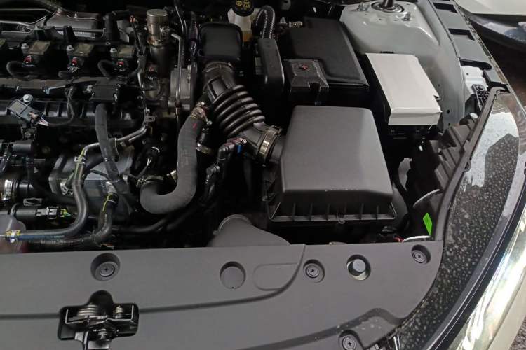 Used CHANGAN Eado 2026 Model, Fourth Generation, 1.5T 500Bar Smart Enjoyment Edition Engine Bay Left