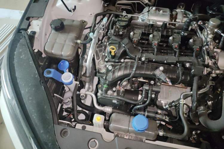 Used CHANGAN Eado 2026 Model, Fourth Generation, 1.5T 500Bar Enjoyment Edition Engine Bay Right