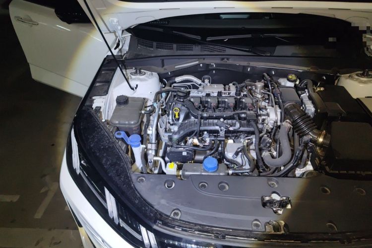 Used CHANGAN Eado 2026 Model, Fourth Generation, 1.5T 500Bar Dynamic Enjoyment Edition Engine Bay Right