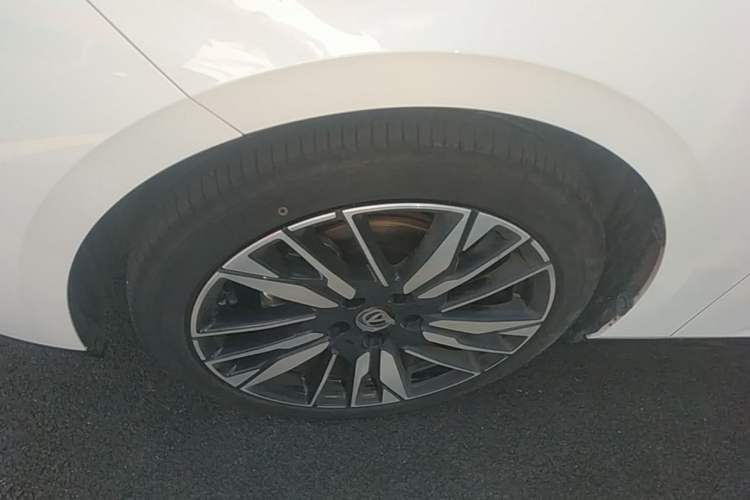 Used CHANGAN Eado 2026 Model, Fourth Generation, 1.5T 500Bar Smart Enjoyment Edition Exterior 4