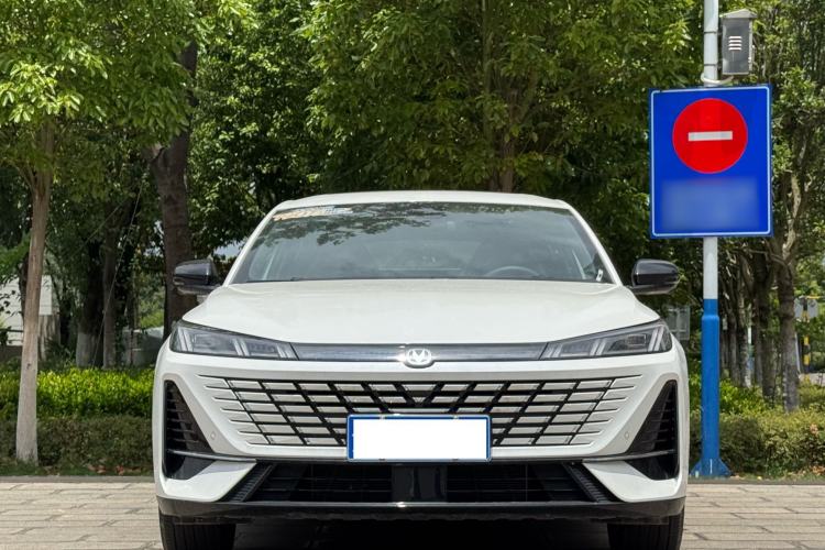 Used CHANGAN Eado 2026 Model, Fourth Generation, 1.5T 500Bar Smart Enjoyment Edition Exterior 4