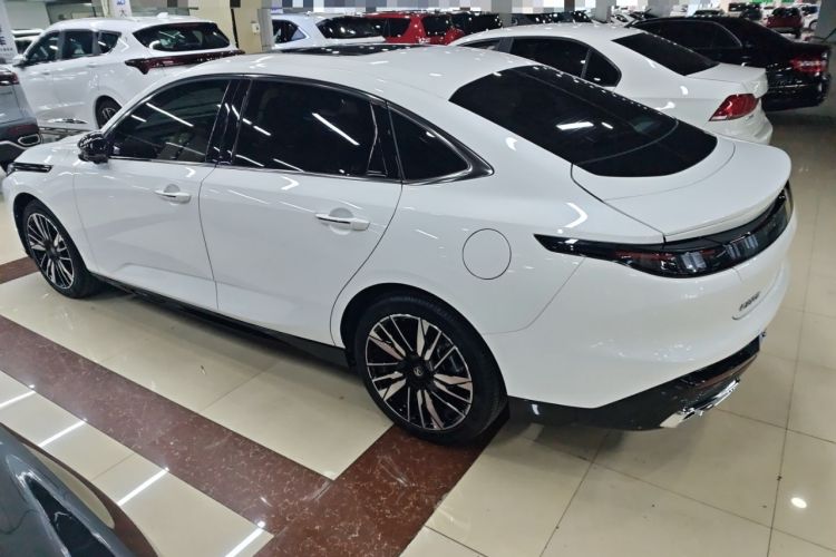 Used CHANGAN Eado 2026 Model, Fourth Generation, 1.5T 500Bar Smart Enjoyment Edition Exterior 5