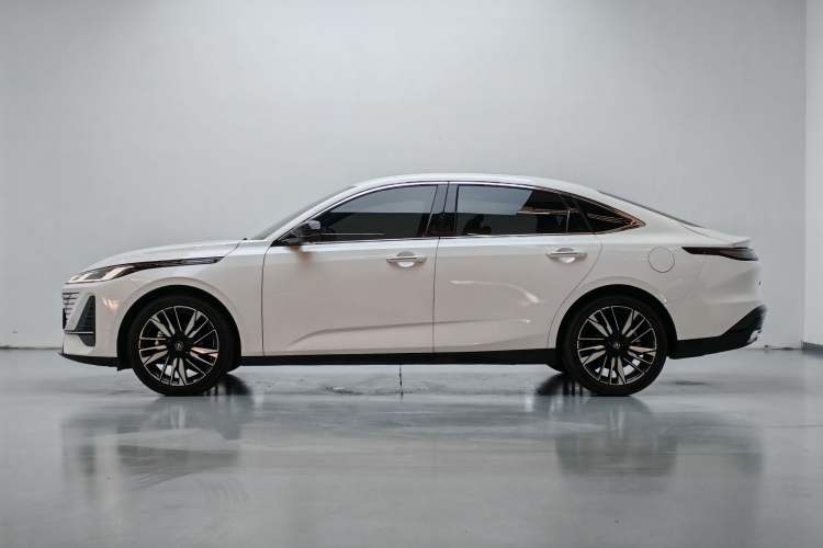 Used CHANGAN Eado 2026 Model, Fourth Generation, 1.5T 500Bar Smart Enjoyment Edition Exterior 8