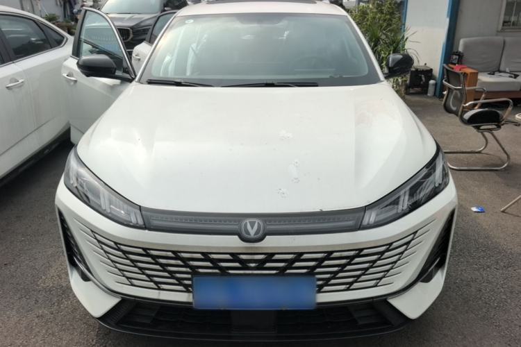 Used CHANGAN Eado 2026 Model, Fourth Generation, 1.5T 500Bar Dynamic Enjoyment Edition Front