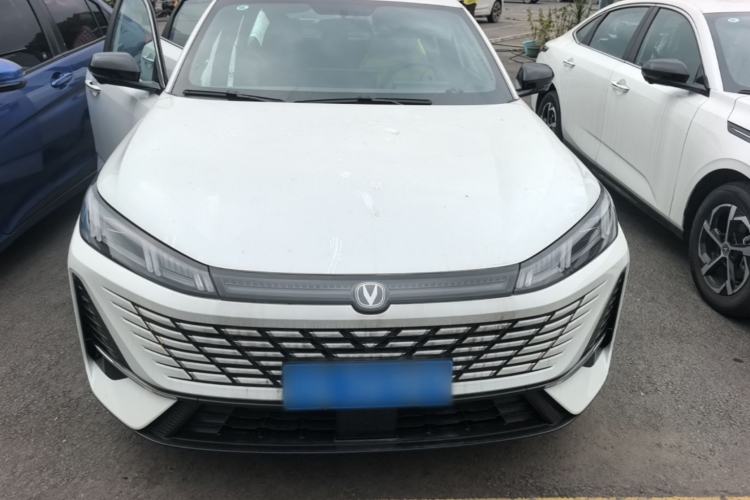 Used CHANGAN Eado 2026 Model, Fourth Generation, 1.5T 500Bar Dynamic Enjoyment Edition Front