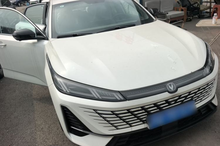 Used CHANGAN Eado 2026 Model, Fourth Generation, 1.5T 500Bar Dynamic Enjoyment Edition Front Right 45 Deg