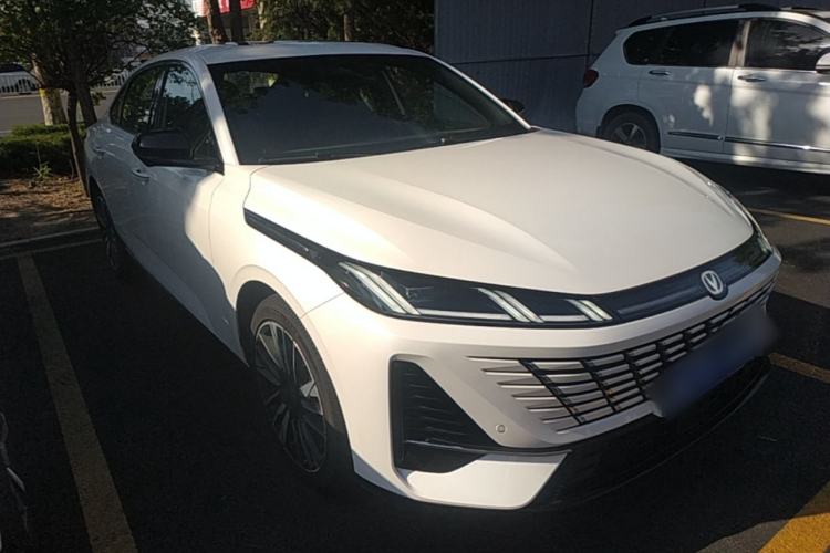 Used CHANGAN Eado 2026 Model, Fourth Generation, 1.5T 500Bar Smart Enjoyment Edition Front Right 45 Deg