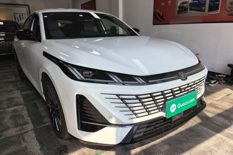 Used CHANGAN Eado 2026 Model, Fourth Generation, 1.5T 500Bar Smart Enjoyment Edition Front Right 45 Deg