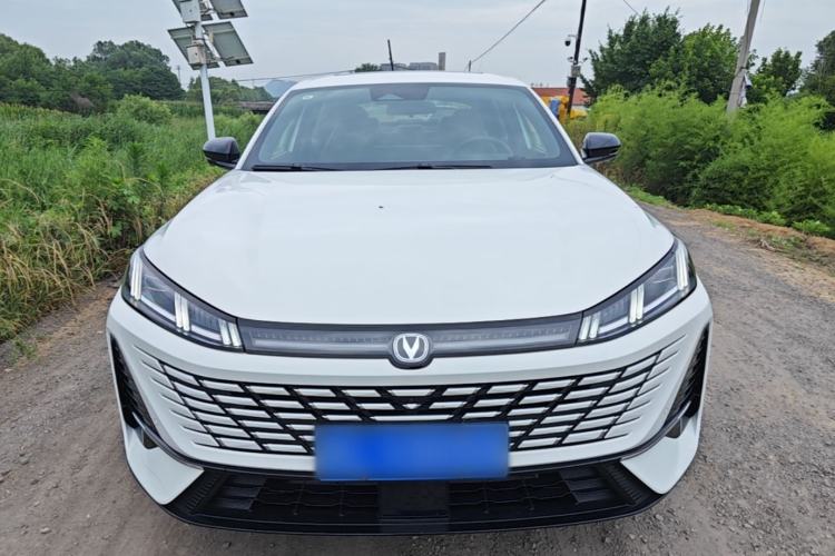 Used CHANGAN Eado 2026 Model, Fourth Generation, 1.5T 500Bar Smart Enjoyment Edition Front