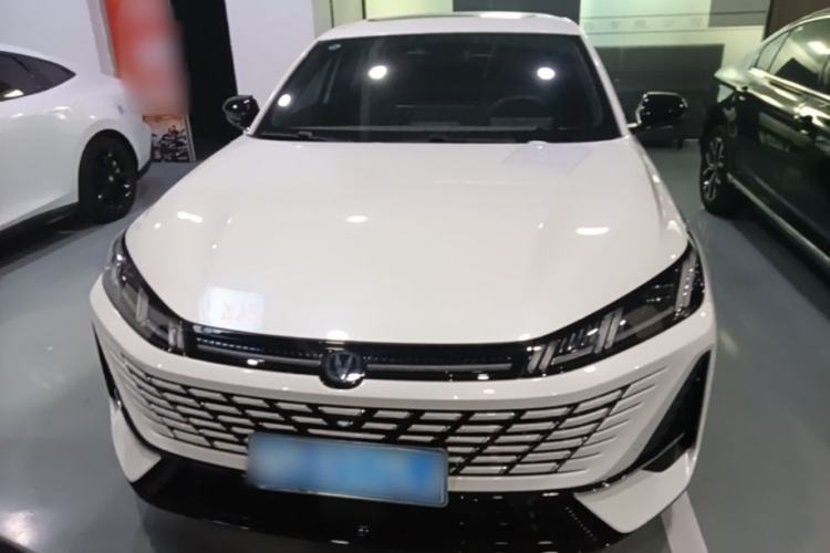 Used CHANGAN Eado 2026 Model, Fourth Generation, 1.5T 500Bar Smart Enjoyment Edition Front
