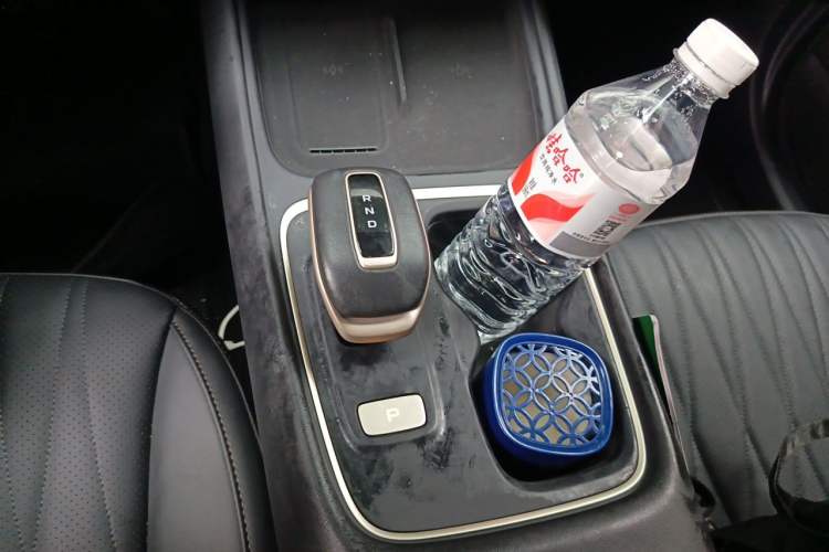 Used CHANGAN Eado 2026 Model, Fourth Generation, 1.5T 500Bar Smart Enjoyment Edition Gear Lever