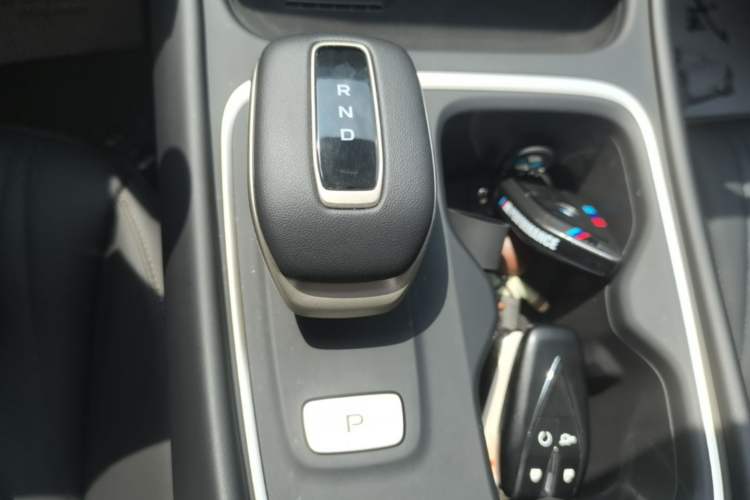 Used CHANGAN Eado 2026 Model, Fourth Generation, 1.5T 500Bar Smart Enjoyment Edition Gear Lever