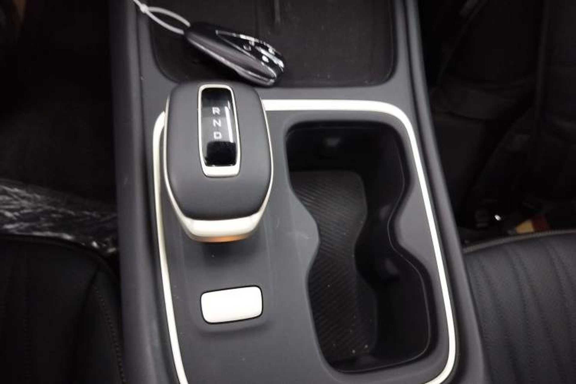 Used CHANGAN Eado 2026 Model, Fourth Generation, 1.5T 500Bar Smart Enjoyment Edition Gear Lever