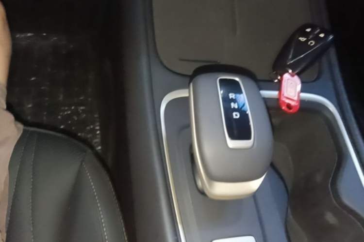 Used CHANGAN Eado 2026 Model, Fourth Generation, 1.5T 500Bar Smart Enjoyment Edition Gear Lever