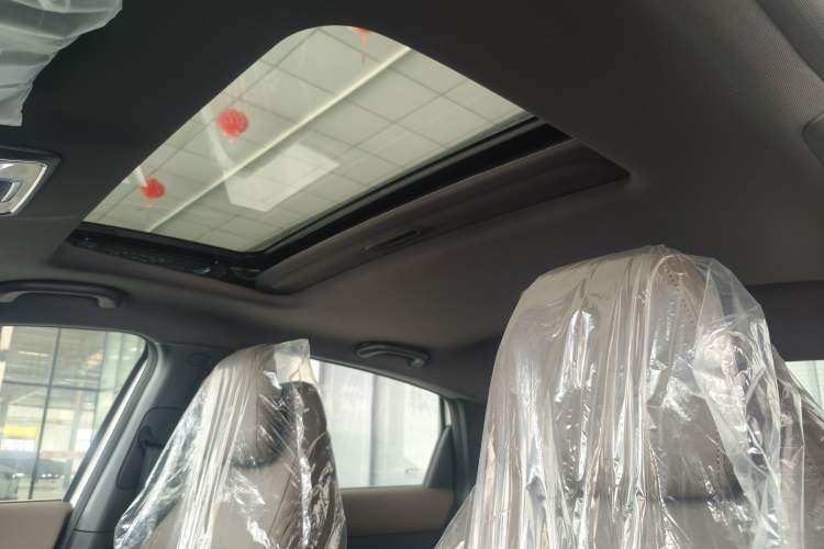 Used CHANGAN Eado 2026 Model, Fourth Generation, 1.5T 500Bar Dynamic Enjoyment Edition Headliner