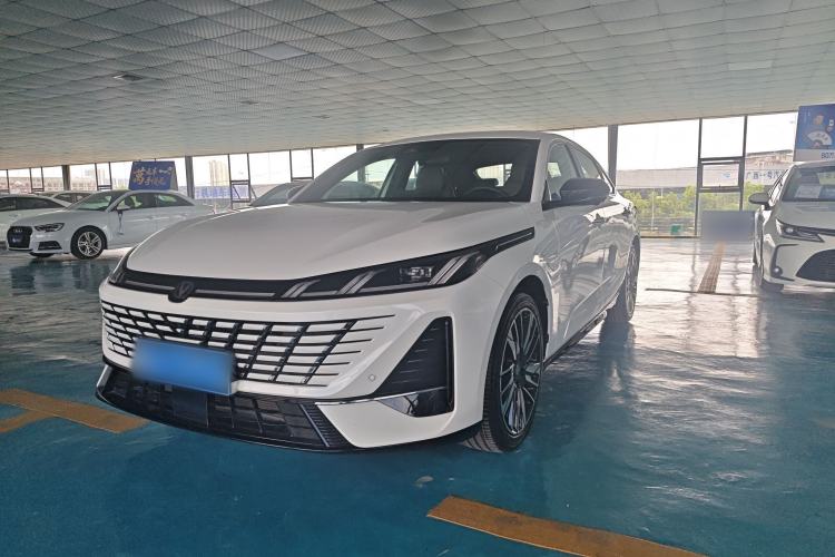 CHANGAN Eado 2026 Model, Fourth Generation, 1.5T 500Bar Smart Enjoyment Edition
