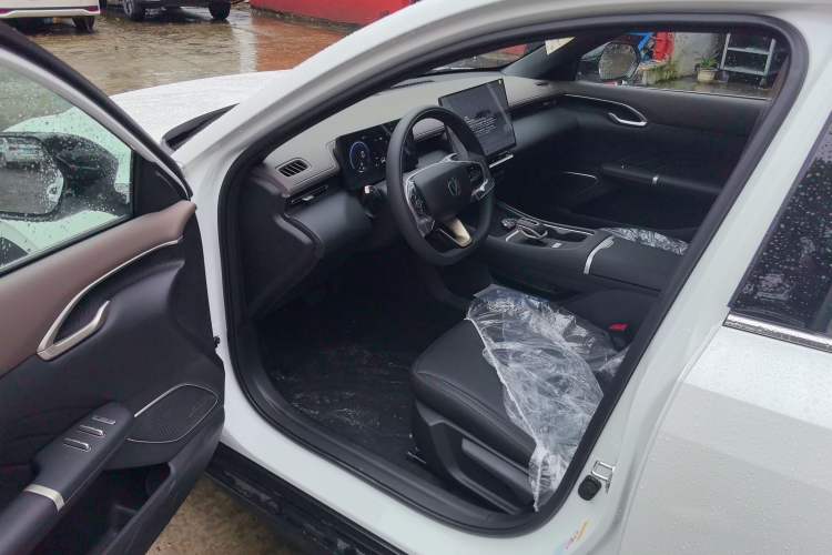 Used CHANGAN Eado 2026 Model, Fourth Generation, 1.5T 500Bar Enjoyment Edition Interior 1