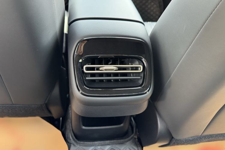Used CHANGAN Eado 2026 Model, Fourth Generation, 1.5T 500Bar Smart Enjoyment Edition Interior 10