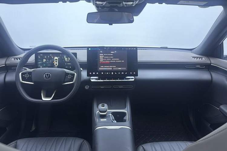 Used CHANGAN Eado 2026 Model, Fourth Generation, 1.5T 500Bar Smart Enjoyment Edition Interior 2