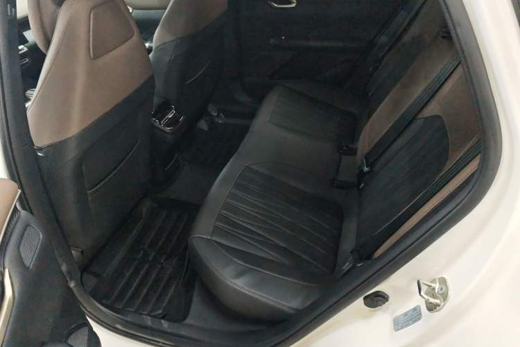 Used CHANGAN Eado 2026 Model, Fourth Generation, 1.5T 500Bar Smart Enjoyment Edition Interior 2