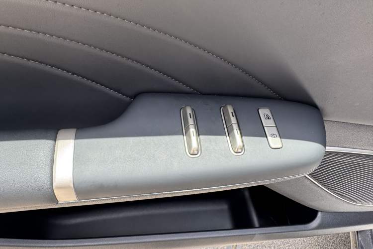 Used CHANGAN Eado 2026 Model, Fourth Generation, 1.5T 500Bar Smart Enjoyment Edition Interior 9