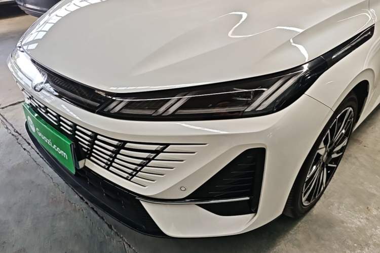 Used CHANGAN Eado 2026 Model, Fourth Generation, 1.5T 500Bar Smart Enjoyment Edition Left Front Headlight