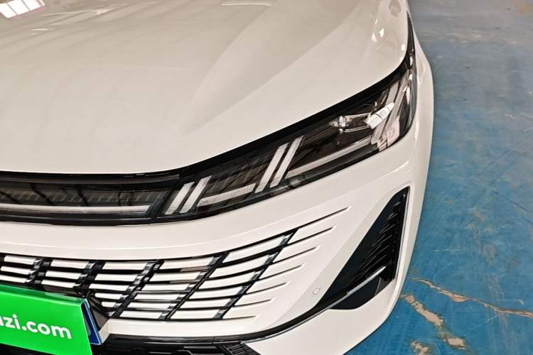 Used CHANGAN Eado 2026 Model, Fourth Generation, 1.5T 500Bar Smart Enjoyment Edition Left Front Headlight