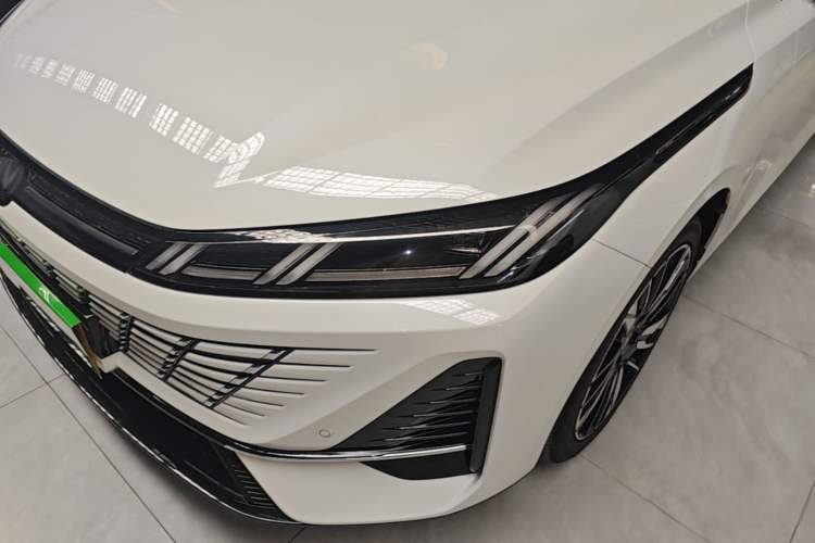 Used CHANGAN Eado 2026 Model, Fourth Generation, 1.5T 500Bar Smart Enjoyment Edition Left Front Headlight