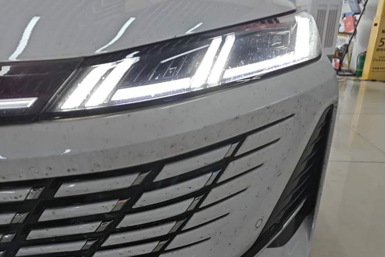 Used CHANGAN Eado 2026 Model, Fourth Generation, 1.5T 500Bar Enjoyment Edition Left Front Headlight