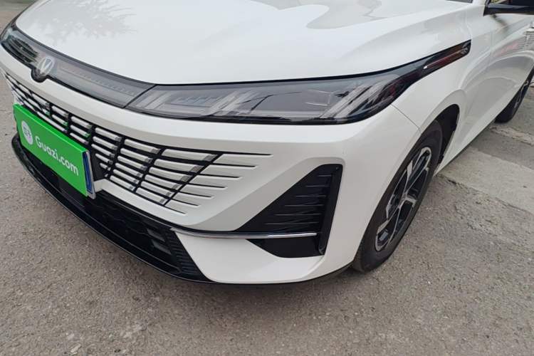 Used CHANGAN Eado 2026 Model, Fourth Generation, 1.5T 500Bar Dynamic Enjoyment Edition Left Front Headlight
