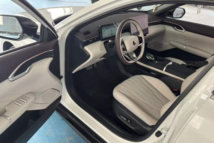 Used CHANGAN Eado 2026 Model, Fourth Generation, 1.5T 500Bar Smart Enjoyment Edition Left Front Seat