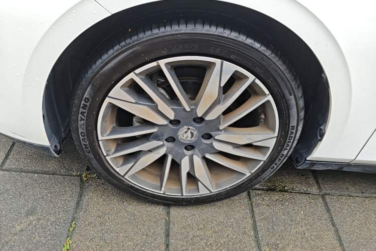 Used CHANGAN Eado 2026 Model, Fourth Generation, 1.5T 500Bar Smart Enjoyment Edition Left Front Wheel Hub