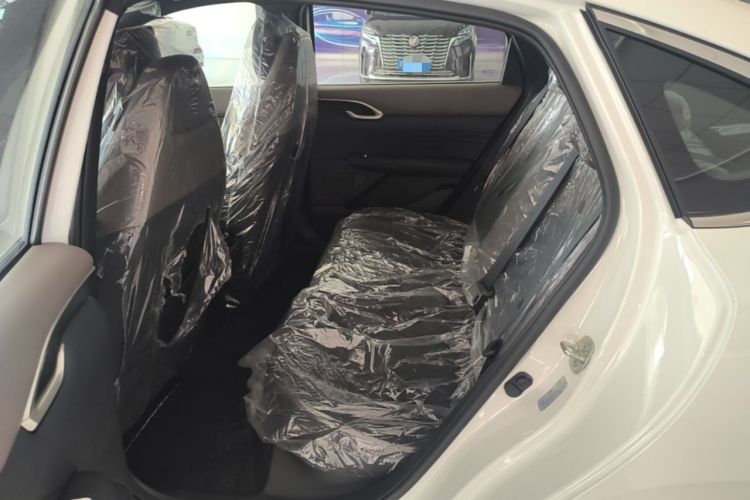 Used CHANGAN Eado 2026 Model, Fourth Generation, 1.5T 500Bar Dynamic Enjoyment Edition Left Rear Seat