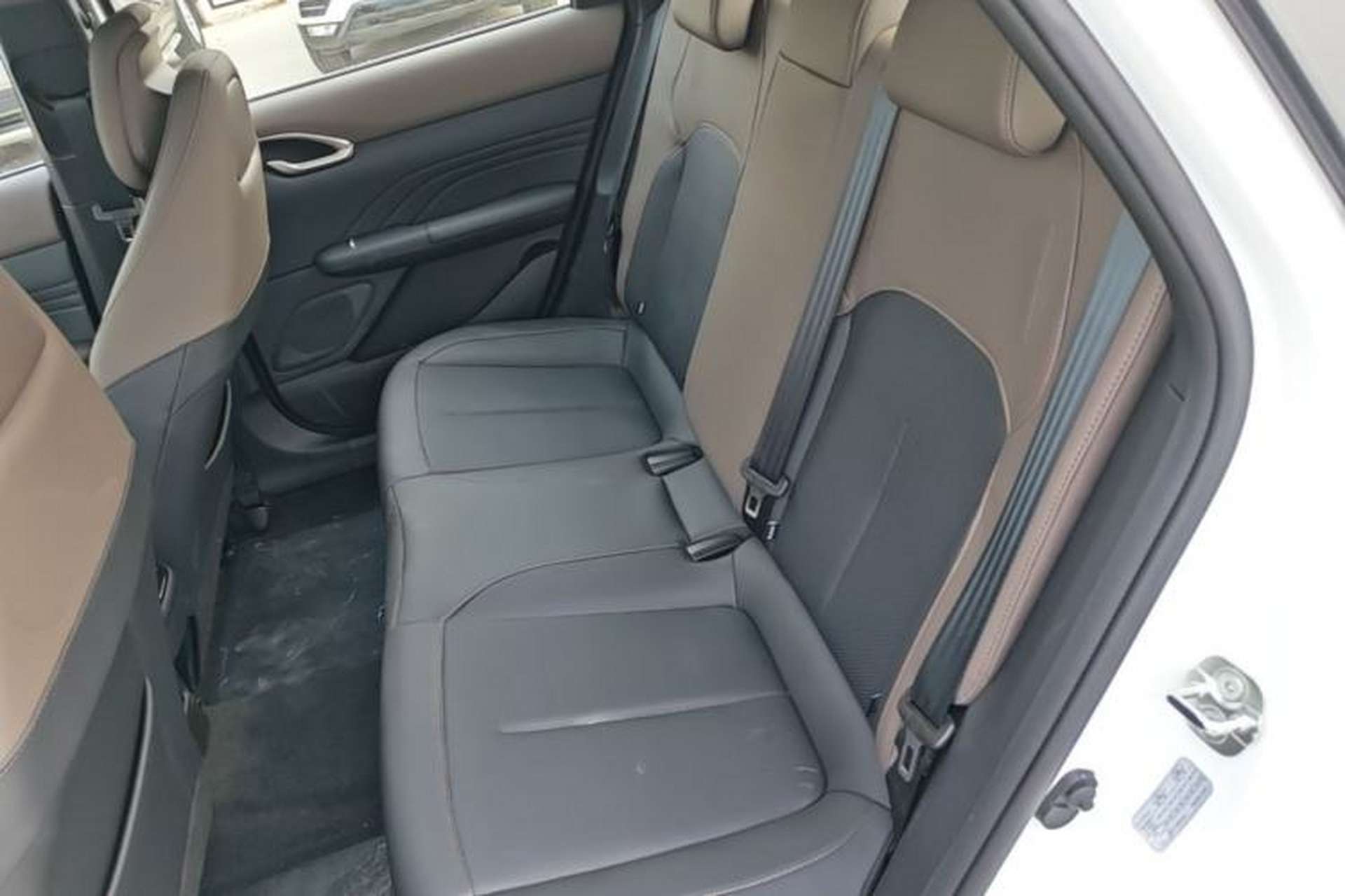 Used CHANGAN Eado 2026 Model, Fourth Generation, 1.5T 500Bar Enjoyment Edition Left Rear Seat