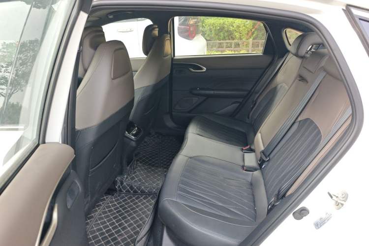 Used CHANGAN Eado 2026 Model, Fourth Generation, 1.5T 500Bar Smart Enjoyment Edition Left Rear Seat