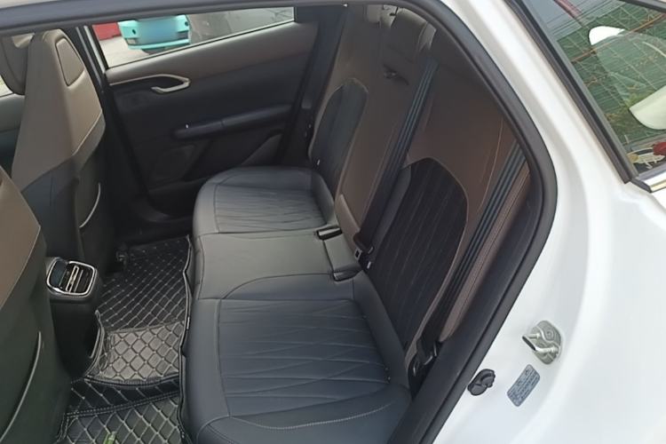 Used CHANGAN Eado 2026 Model, Fourth Generation, 1.5T 500Bar Smart Enjoyment Edition Left Rear Seat