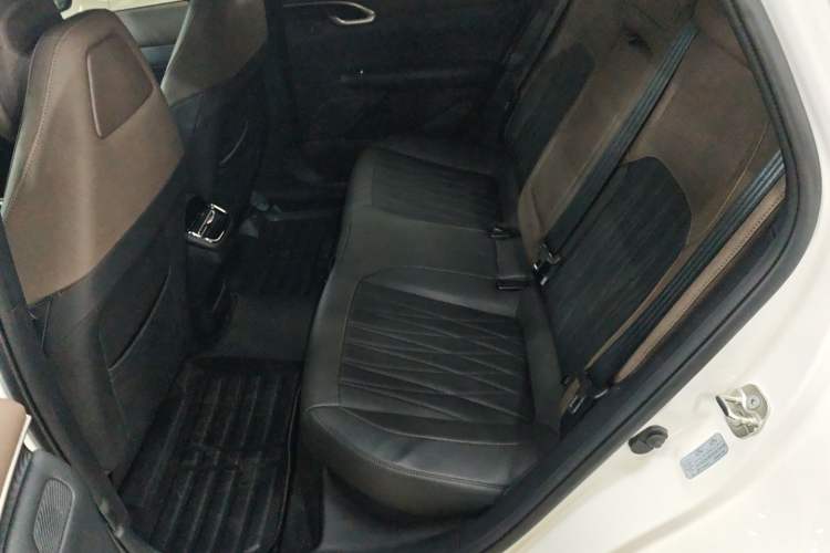 Used CHANGAN Eado 2026 Model, Fourth Generation, 1.5T 500Bar Smart Enjoyment Edition Left Rear Seat
