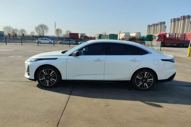 Used CHANGAN Eado 2026 Model, Fourth Generation, 1.5T 500Bar Smart Enjoyment Edition Left Side