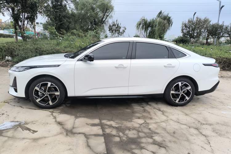 Used CHANGAN Eado 2026 Model, Fourth Generation, 1.5T 500Bar Enjoyment Edition Left Side