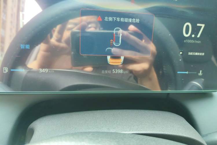 Used CHANGAN Eado 2026 Model, Fourth Generation, 1.5T 500Bar Smart Enjoyment Edition Odometer Close Up