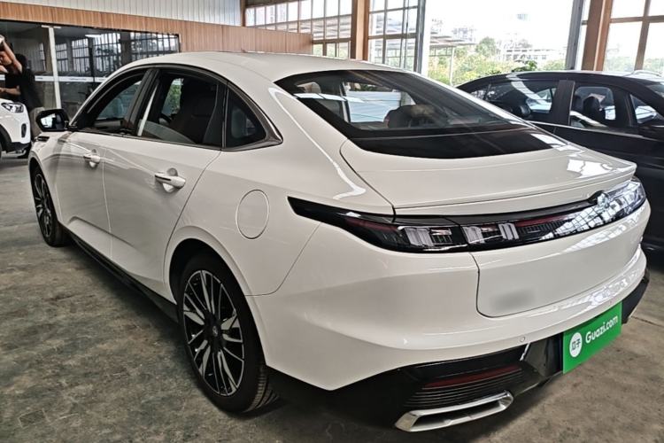 Used CHANGAN Eado 2026 Model, Fourth Generation, 1.5T 500Bar Smart Enjoyment Edition Rear Left 45 Deg