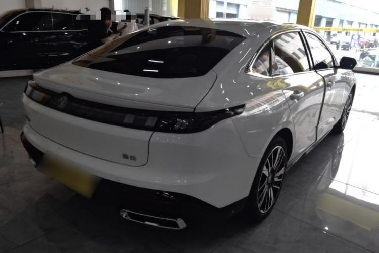 Used CHANGAN Eado 2026 Model, Fourth Generation, 1.5T 500Bar Smart Enjoyment Edition Rear Right 45 Deg